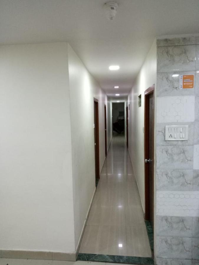 Hotel Janata Residency Мумбай Екстериор снимка